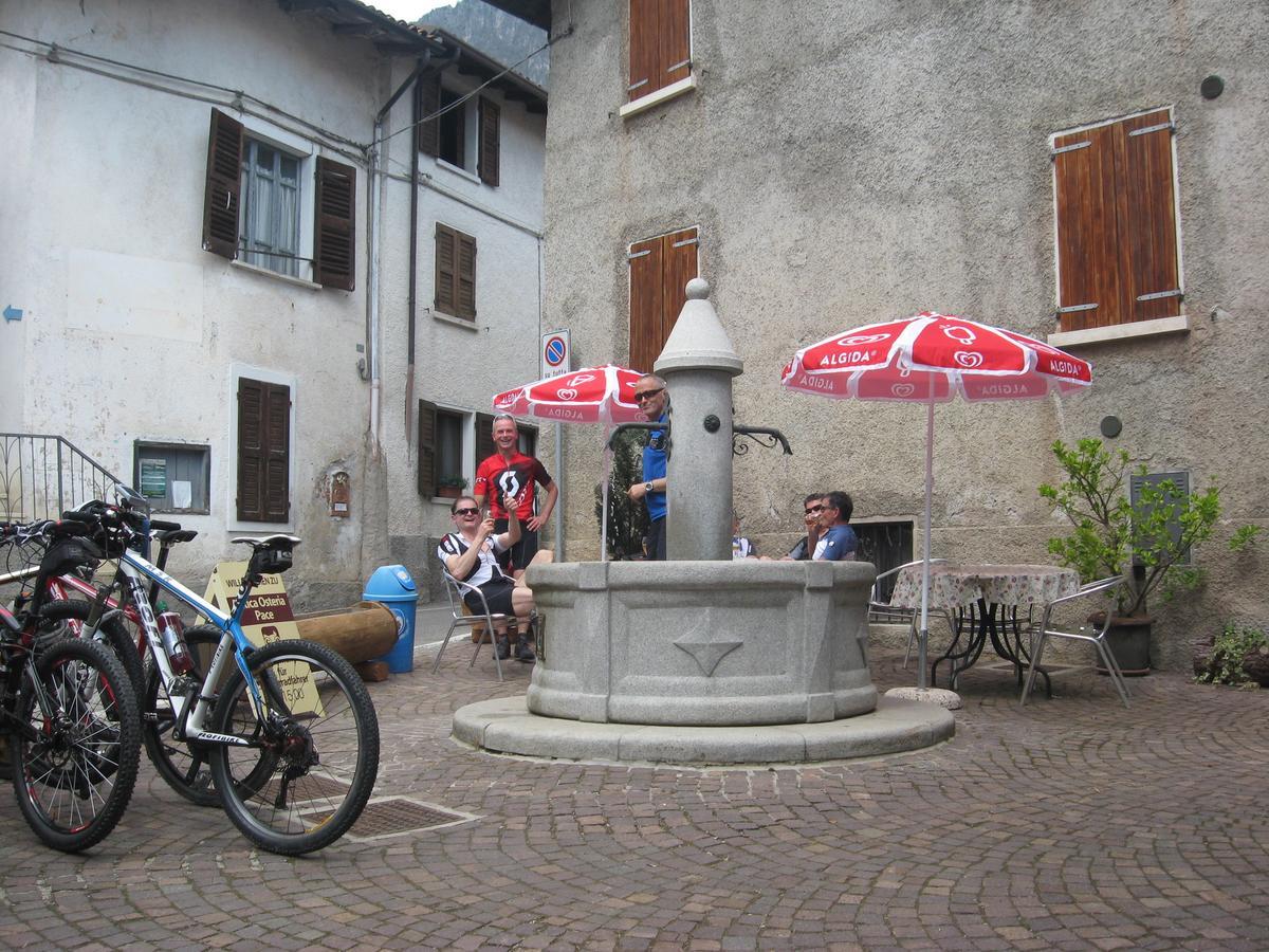 Hotel Antica Osteria Pace Moerna Exterior foto